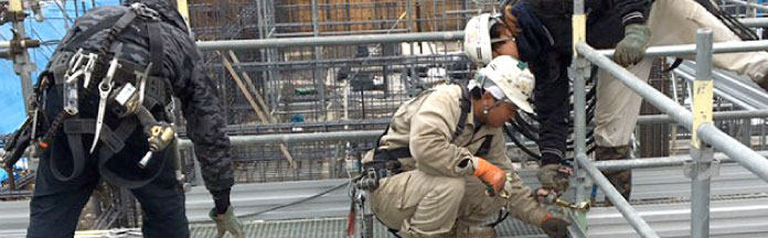 仮設工事は　富山県砺波市　鳶ティーツーで安全・安心の高所作業
